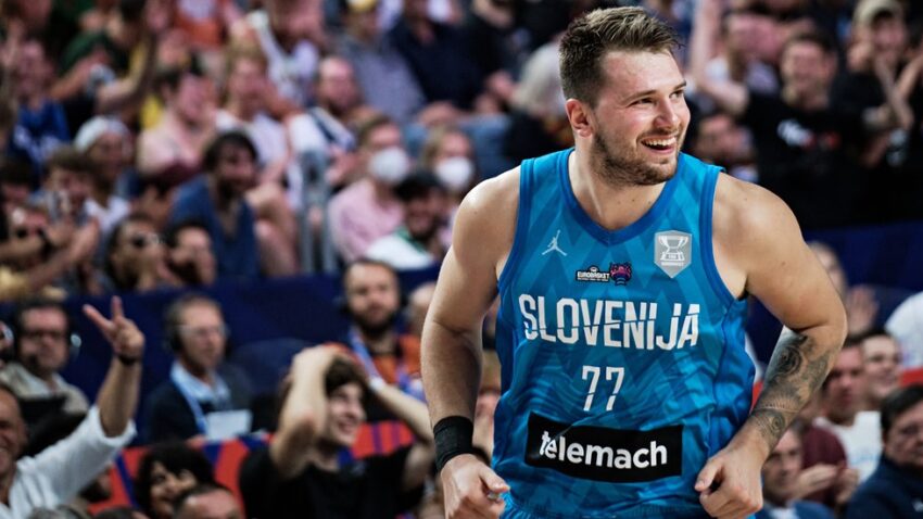 DONČIĆ IGRAO POVRIJEĐEN: Tako se voli dres reprezentacije