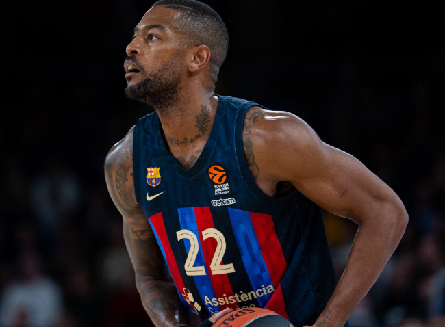 KORI HIGINS JE SLOBODAN IGRAČ: Barselona raskinula ugovor sa Amerikancem