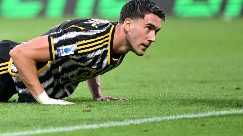 SRBIJA BEZ VLAHOVIĆA: Napadač Juventusa propušta mečeve protiv Mađarske i Crne Gore