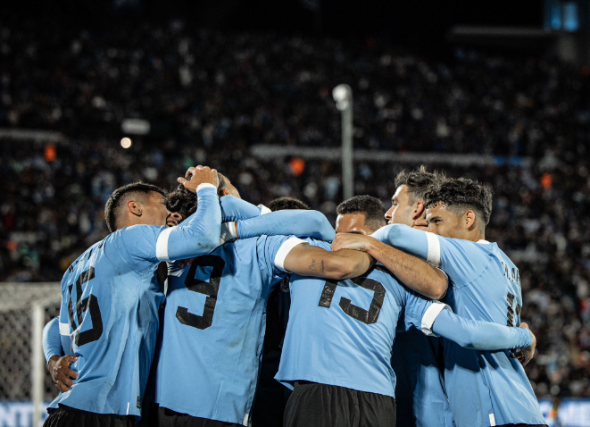 URUGVAJ BOLJI OD BRAZILA: Mesi srušio Peru