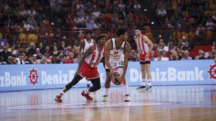 "CRNO-BIJELI" BEZ SREĆE U PIREJU: Partizan ostao bez pobjede, Olimpijakos se provukao