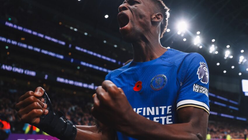 ČUDO OD UTAKMICE U LONDONU: Totenhem nije mogao sa devetoricom, Čelsi strijepio pa ubjedljivo slavio