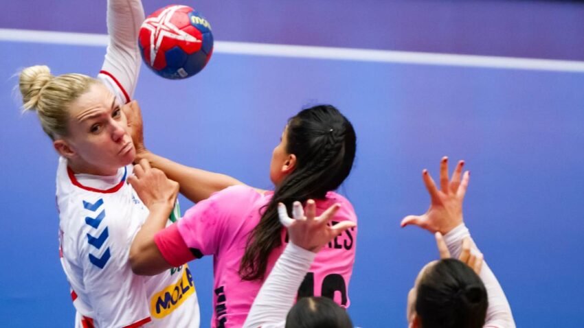 SRBIJA OBEZBIJEDILA PLASMAN U DRUGU FAZU: Golmanka najefikasnija u Čileu