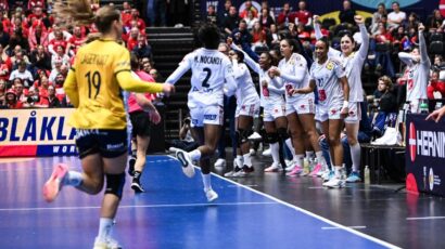 SUROVA DOMINACIJA OLIMPIJSKIH ŠAMPIONKI: Rukometašice Francuske razbile Švedsku za finale Svjetskog prvenstva