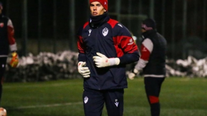 ZBOG PARTIZANOVE PJESME: Crnogorskom golmanu propada ugovor sa Crvenom zvezdom