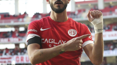 JEHEZKEL PUŠTEN NA SLOBODU: Izraelci poslali avion po fudbalera Antalije