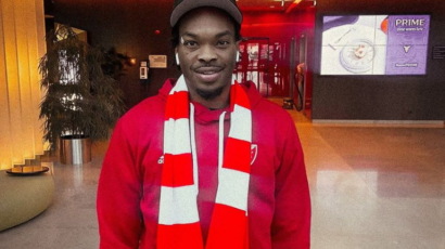 DŽAVONTE SMART STIGAO U BEOGRAD: Amerikanac zadužio crveno-bijelu opremu