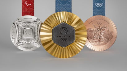 OLIMPIJSKE IGRE: Komadi gvožđa sa Ajfelovog tornja u medaljama