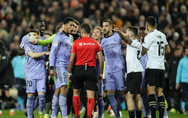 Džud Belingem u problemu, čeka ga duža suspenzija?