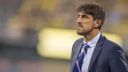 Nekadašnji fudbaler Mančester junajteda u stručnom štabu Veljka Paunovića?