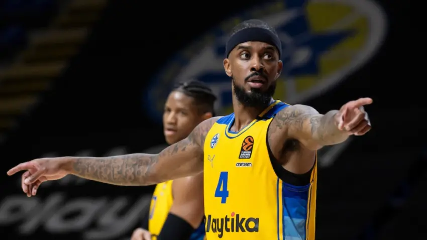 Lorenco Braun obilježio plej-in (VIDEO)