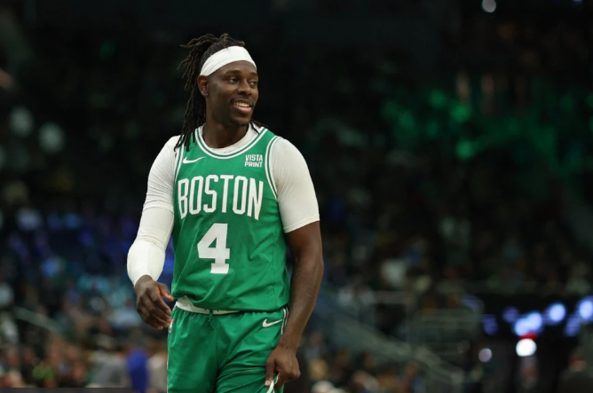 Džru Holidej ostaje u Bostonu za 135 miliona dolara