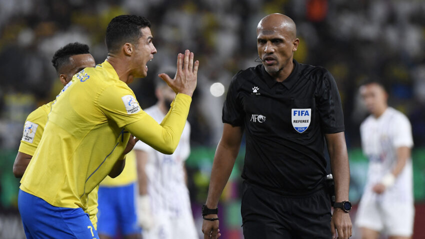 Ronaldo ponovo nasrnuo na sudiju u Saudijskoj Arabiji (VIDEO)