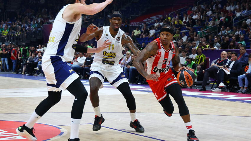 Ajzea Kenan na meti Crvene zvezde Meridianbet