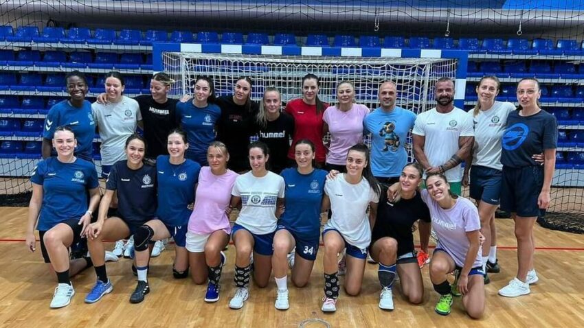 Problemi riješeni - okupile se rukometašice Budućnosti