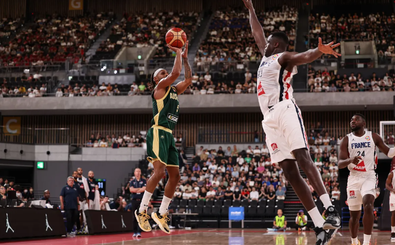 Francuska niže poraze - 'Kengurima' triler u Orleanu