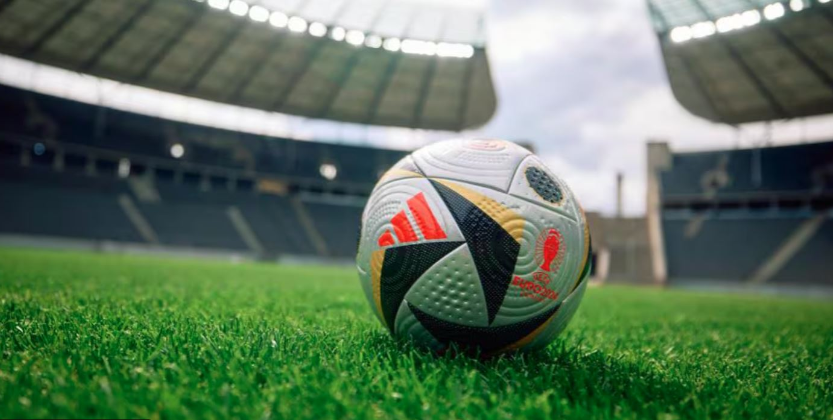 Lopta Adidas za polufinale Evropskog prvenstva, photo - prtscr, UEFA