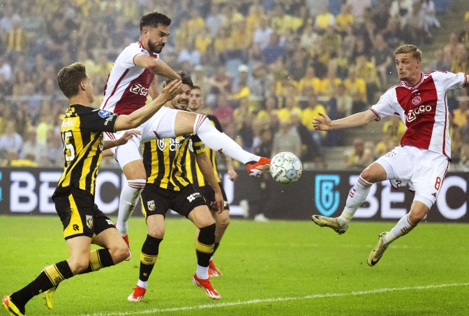 Meč Fejnorda i Ajaksa odložen zbog štrajka policije