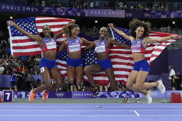 Amerikanke dominantne u štafeti 4x400 metara