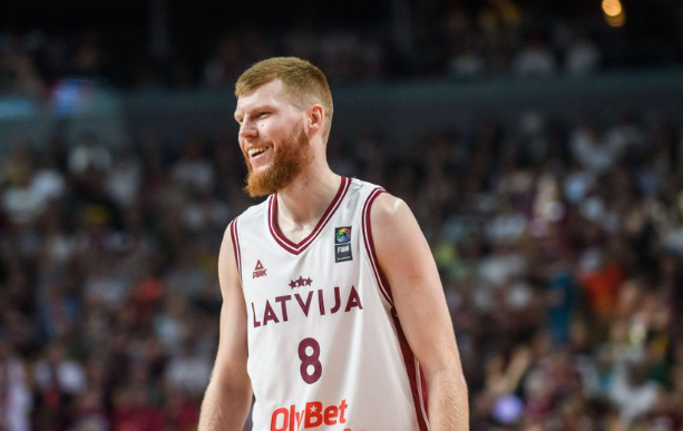Davis Bertans se zbog jedne stavke u ugovoru odlučio za prelazak u Dubai