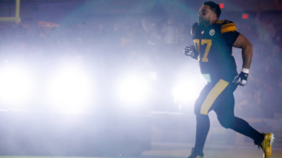 Kameron Hejvord dobio novi ugovor