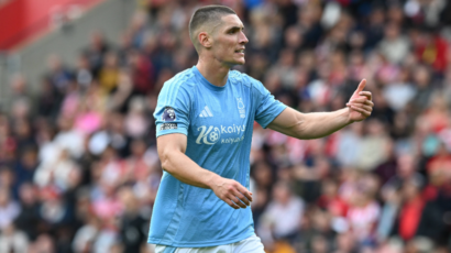 Srpski defanzivac ispred svih u Premijer ligi