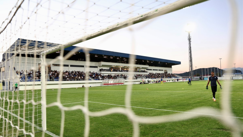 Dečić remizirao sa Sutjeskom, aktuelni šampion sve dalje od Budućnosti