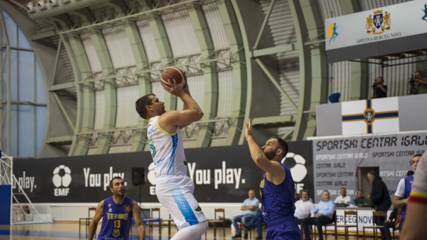 Košarkaši nastavljaju borbu - derbi u Nikšiću