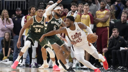 Mičel uz zvuk sirene utišao Fisrv centar – istorijski start Oklahome (VIDEO)