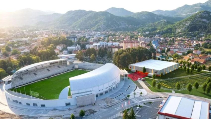 Stadion na Cetinju još uvijek nije otvoren, a mještani ga već skrnave (FOTO)