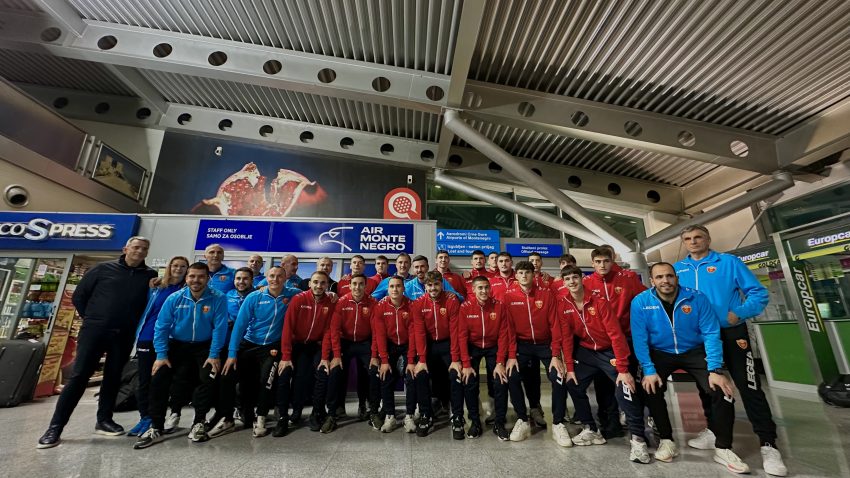 "Sokolići" stigli u Crnu Goru, dočekali ih Savićević i Đurđevac