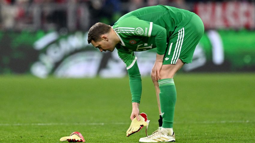 Nojer slavio gol Bajerna i - povrijedio se