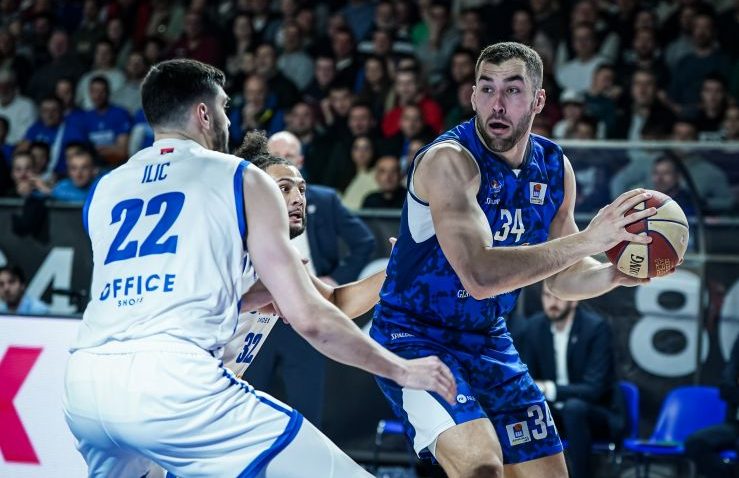 Budućnost istopila minus 18 i posle drame stigla do 21. trijumfa u ABA ligi