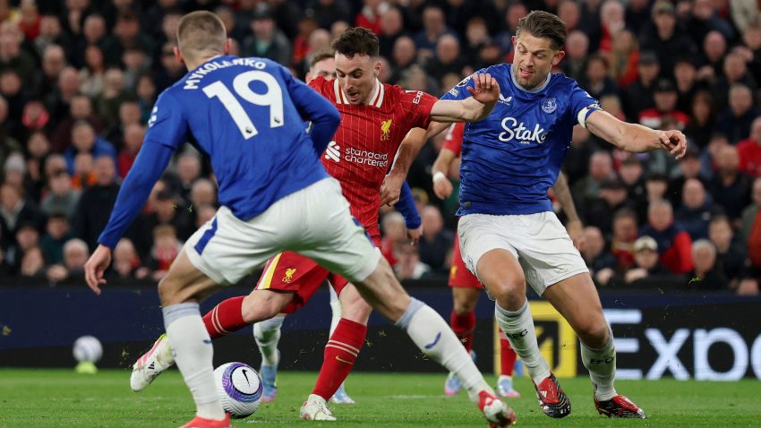 Liverpul u crvenom, Siti i Njukasl nastavili sa pobjedama