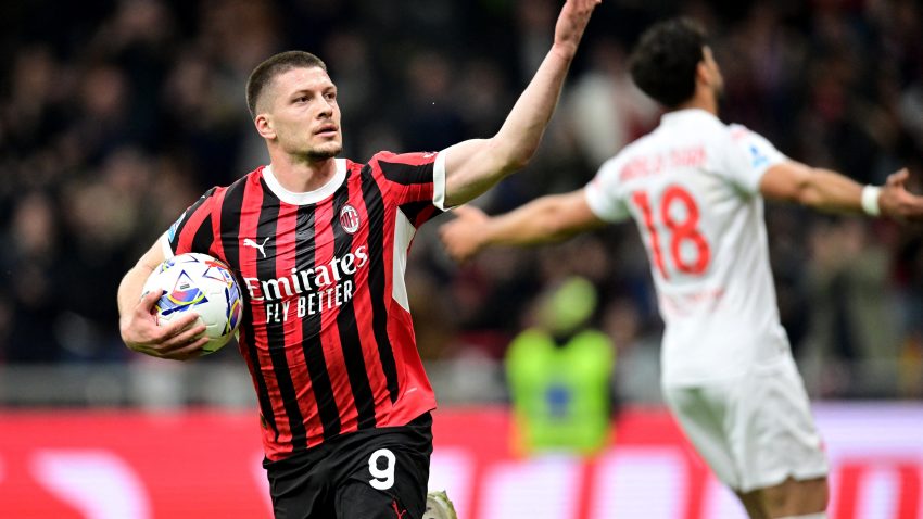 Luka Jović donio Milanu bod u derbiju, VAR poništio novu pobjedu Fiorentine