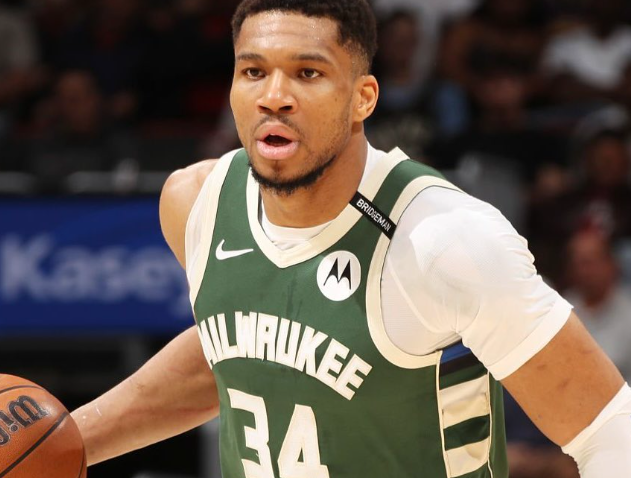 Janis Adetokumbo upisao još jedno dostignuće u sjajnoj karijeri