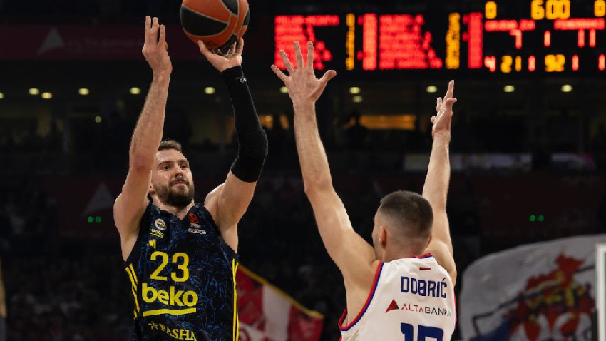 Marko Gudurić ostaje u Feneru