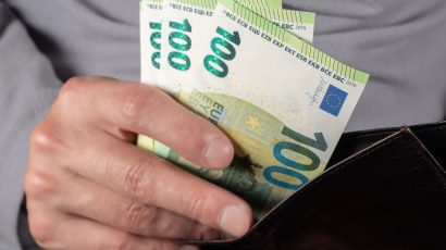 Ne propustite priliku: 100€ preuzmi i uživaj!