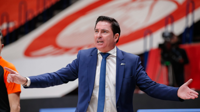 Ćavi Paskval napušta Sankt Petersburg poslije pet godina