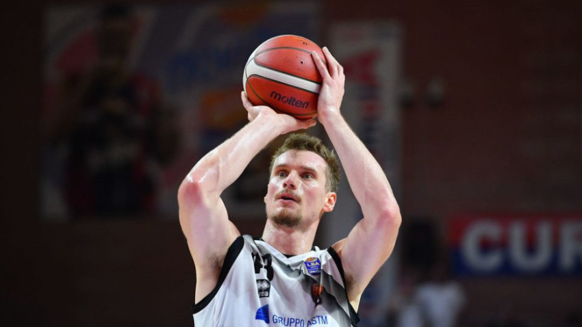 Leon Radošević napustio Dubai