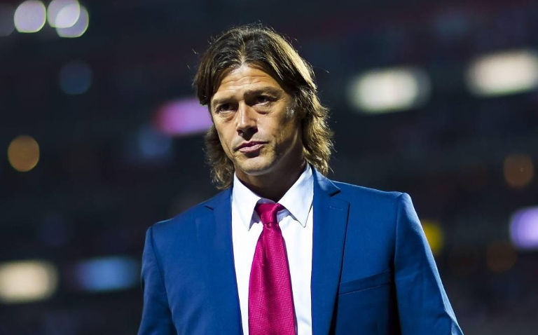 Matijas Almeida preuzeo Sevilju