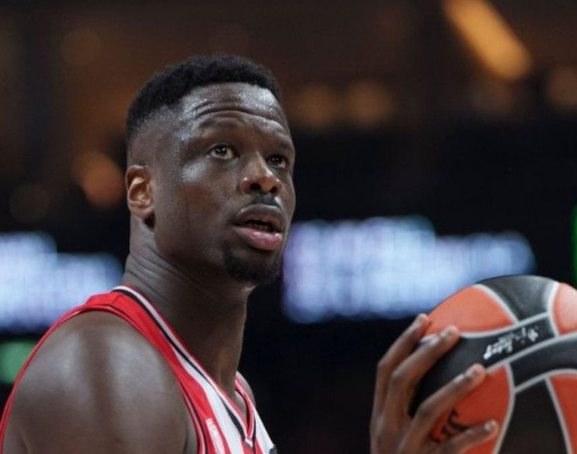 Mustafa Fal doživio tešku povredu (VIDEO)