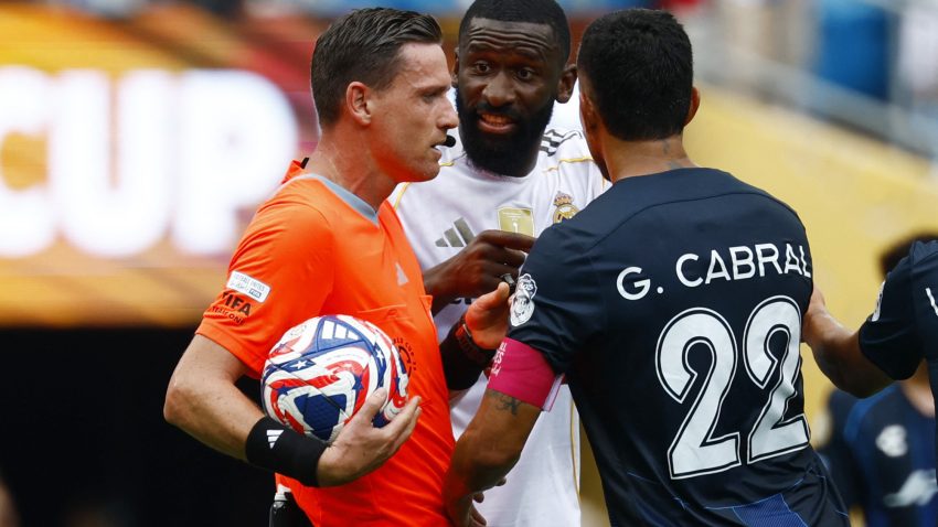 Na Svjetskom klupskom prvenstvu sudija primjenio antirasizam protokol