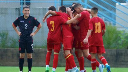 Savić računa na 22 pionira za turnir u Zenici