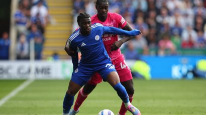 Tuanzebe tuži Mančester junajted