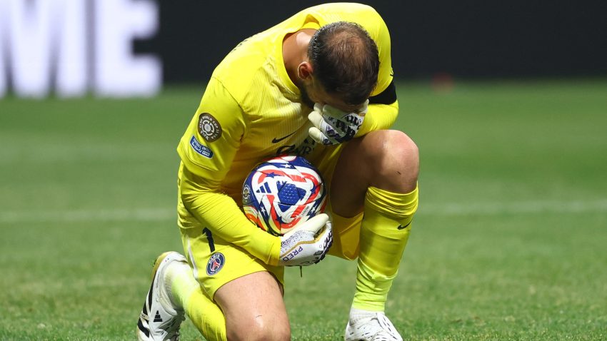 Enrike stao u Donaruminu odbranu: Nije imao lošu namjeru i to se vidi