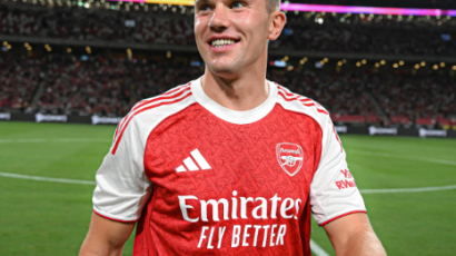 Viktor Đekereš predstavljen u Singapuru (VIDEO)