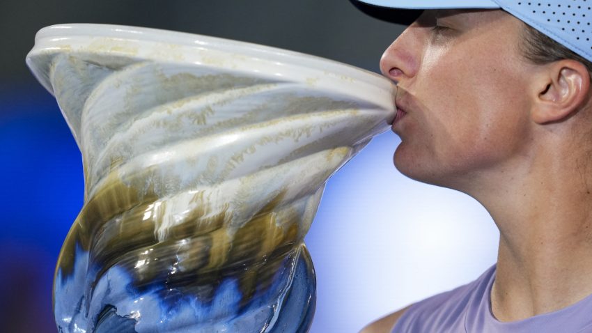 Iga Sfjontek osvojila Sinsinati i preuzela drugo mjesto na WTA listi