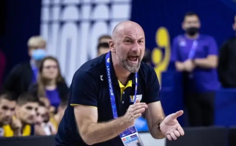 Emotivan nastup Adisa Bećiragića: Kakav si ti miš, bijednik, patriota, naljutiš se na trenera i ostaviš svoju raju