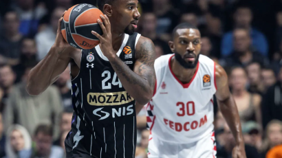 Ajzea Majk igra za Kanadu?